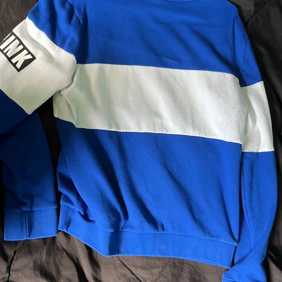 its been sitting in my closet for awhile, thought id sell it - Picture 3 of 3